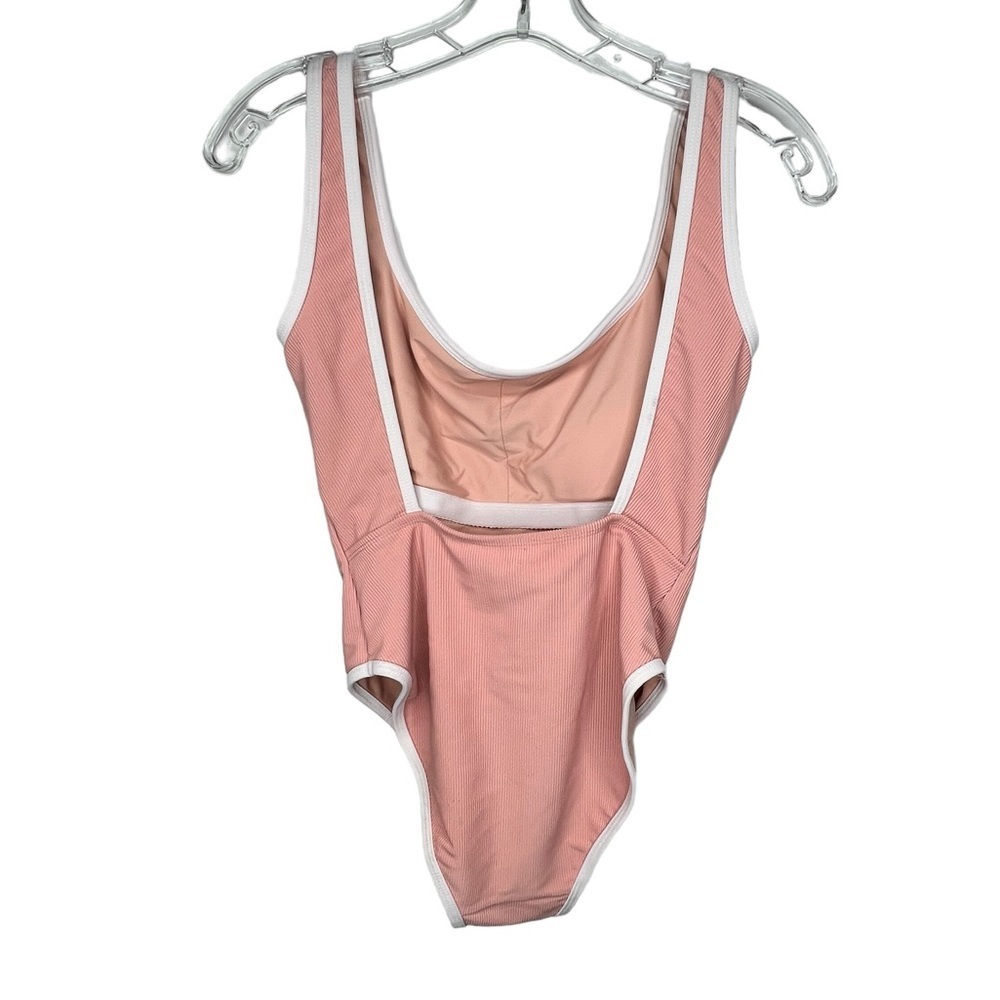 LainSnow Ribbed One Piece Bathing Suit - Picture 3 of 7